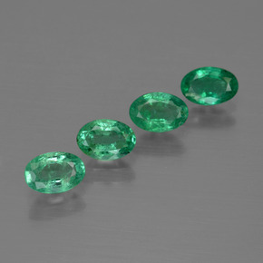 1,85 ct natürliche grüner Smaragd-Edelsteine, Oval Schliff, SI