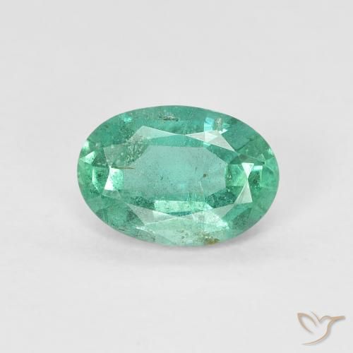 0.64ct Natürlicher Kühles Grün Smaragd, Oval, SI