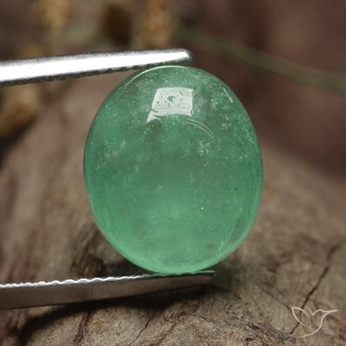 7.67ct Natürlicher Pistaziengrün Smaragd, Oval, Lichtdurchlässig