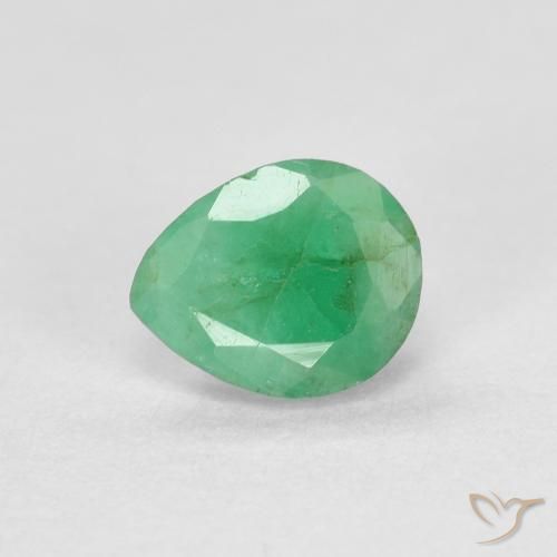 0.41ct Natürlicher Mittelgrün Smaragd, Birnenform, SI