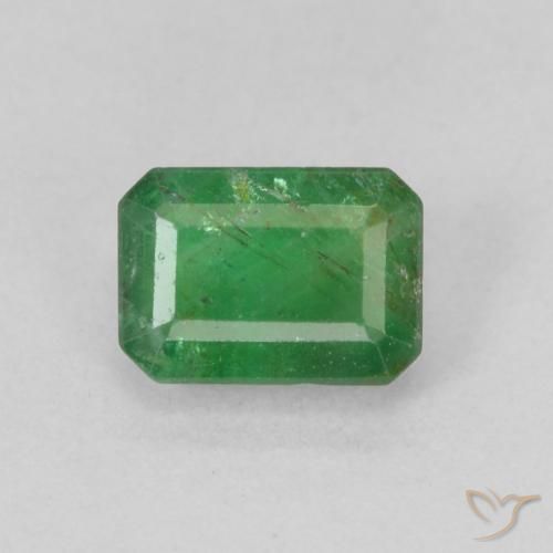 0.69ct Natürlicher Mittelgrün Smaragd, Smaragdschliff, SI