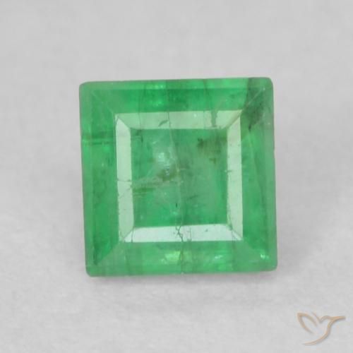 0.24ct Natürlicher Mittelgrün Smaragd, Quadrat, I1