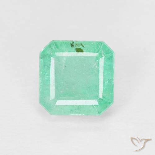 0.87ct Natürlicher mintgrün Smaragd, Smaragdschliff, SI