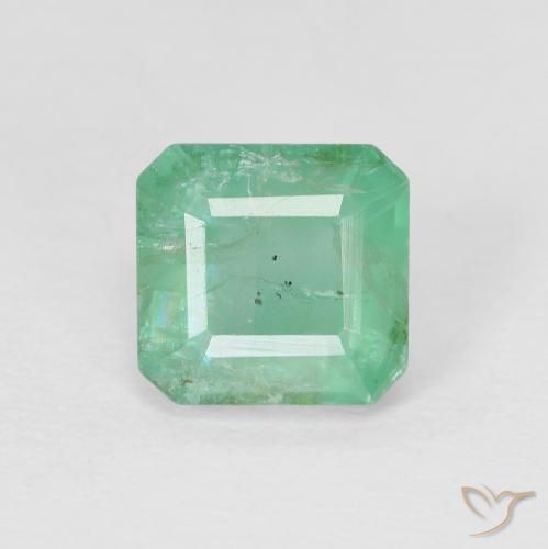 1.33ct Natürlicher hellgrün Smaragd, Smaragdschliff, SI