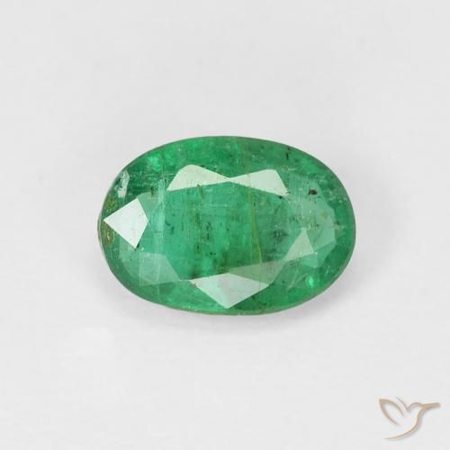 0.75ct Natürlicher Mittleres helles Grün Smaragd, Oval, SI