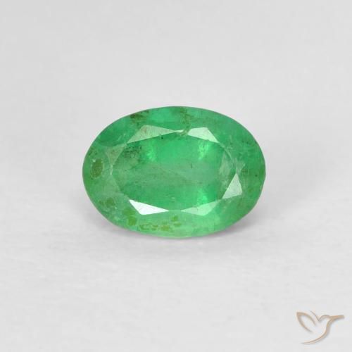 0.52ct Natürlicher Mittelgrün Smaragd, Oval, SI
