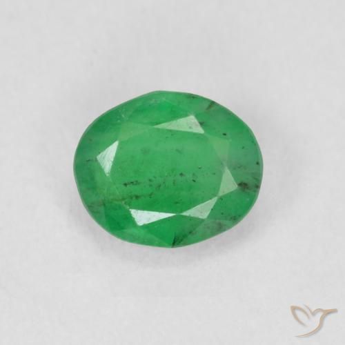 0.61ct Natürlicher Kleeblatt Grün Smaragd, Oval, SI