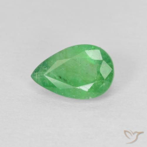 0.43ct Natürlicher gelblich-grün Smaragd, Birnenform, SI