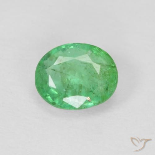 0.40ct Natürlicher gelblich-grün Smaragd, Oval, VS-SI