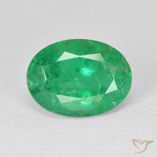 3.92ct Natürlicher Warmes Grün Smaragd, Oval, VS-SI