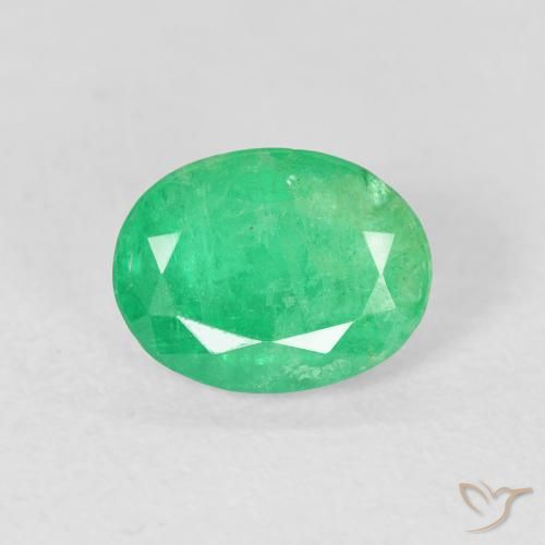 1.42ct Natürlicher gelblich-grün Smaragd, Oval, SI