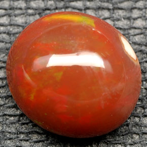2,05 ctw natürlicher mehrfarbiger Feueropal, Oval Schliff, Lichtundurchlässig
