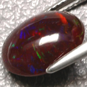 3,35 ctw natürlicher mehrfarbiger Feueropal, Transparent, Transparent / Lichtdurchlässig