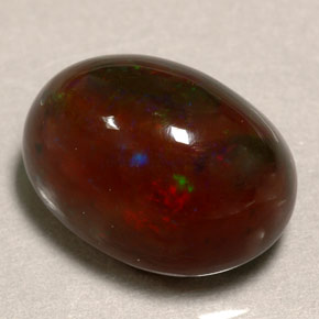 10,39 ctw natürlicher mehrfarbiger Feueropal, Oval Schliff, Lichtundurchlässig