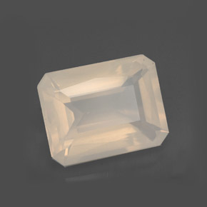 3,91 ctw natürlicher weißer Feueropal, Transparent, Transparent / Lichtdurchlässig