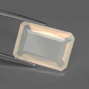 5,53 ctw natürlicher weißer Feueropal, Transparent, Transparent / Lichtdurchlässig