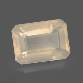 3,78 ctw natürlicher weißer Feueropal, Transparent, Transparent / Lichtdurchlässig