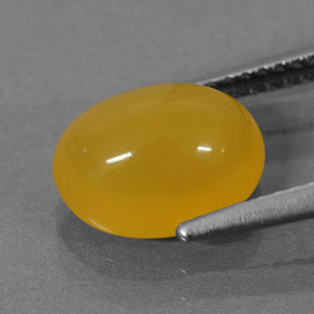 2,26 ctw natürlicher orangefarbener Feueropal, Oval Schliff, Lichtdurchlässig