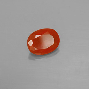 9,17 ctw natürlicher rötlich-orange Feueropal, Oval Schliff, Transparent