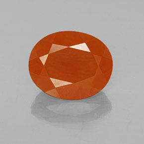 9,17 ctw natürlicher rötlich-orange Feueropal, Oval Schliff, Transparent