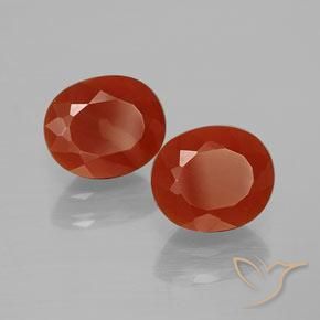 2.35 ct natürliche Mittelrot Feueropal-Edelsteine, Oval, Transparent