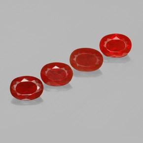 3,82 ct natürliche roter Feueropal-Edelsteine, Oval Schliff, Transparent
