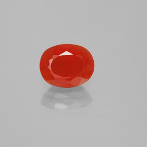 1,10 ctw natürlicher orangefarbener Feueropal, Oval Schliff, Transparent
