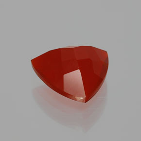 2,46 ctw natürlicher roter Feueropal, Trillion, Transparent