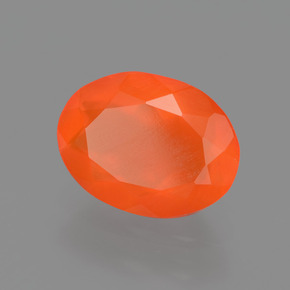 1,63 ctw natürlicher orangefarbener Feueropal, Oval Schliff, Transparent