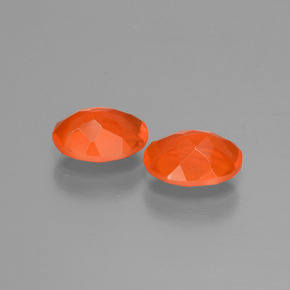 1,15 ct natürliche orangefarbener Feueropal-Edelsteine, Oval Schliff, Transparent