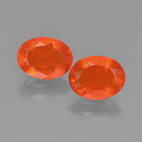 1,38 ct natürliche orangefarbener Feueropal-Edelsteine, Oval Schliff, Transparent