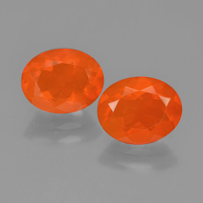 2,19 ct natürliche orangefarbener Feueropal-Edelsteine, Oval Schliff, Transparent