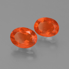 1.54 ct natürliche Intensives Orange Feueropal-Edelsteine, Oval Schliff, Transparent