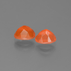 1.17 ct natürliche tiefrötlich-orange Feueropal-Edelsteine, Oval Schliff, Transparent