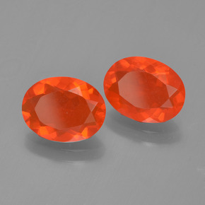 1,80 ct natürliche roter Feueropal-Edelsteine, Oval Schliff, Transparent