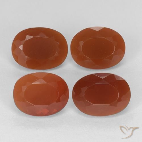 2.87ctw Natürlicher Mittel-Dunkelrot Feueropal, Oval, Lichtdurchlässig