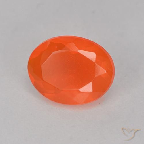 9,17 ctw natürlicher tiefrötlich-orange Feueropal, Oval Schliff, Transparent