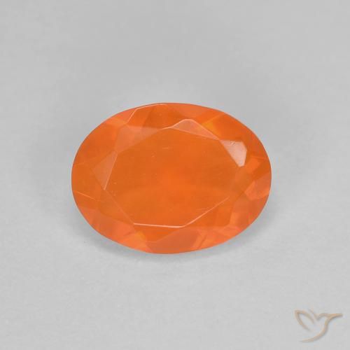 0.70ct Natürlicher hellorange Feueropal, Oval, Transparent