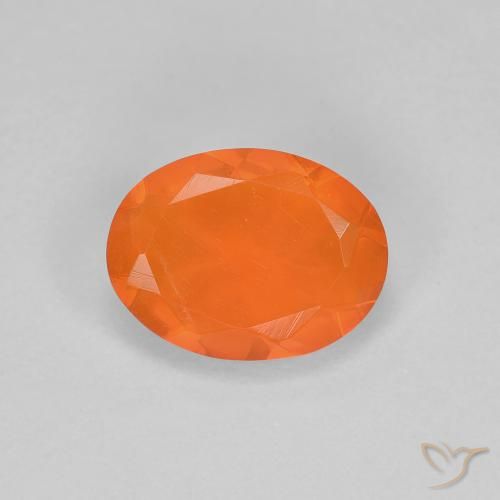 0.67ct Natürlicher Mittelorange Feueropal, Oval, Transparent