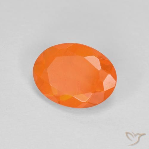 0.63ct Natürlicher Mittelorange Feueropal, Oval, Transparent