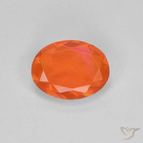 0.56ct Natürlicher hellorange Feueropal, Oval, Transparent