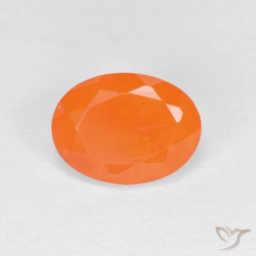 0.82ct Natürlicher Mittelorange Feueropal, Oval, Lichtdurchlässig