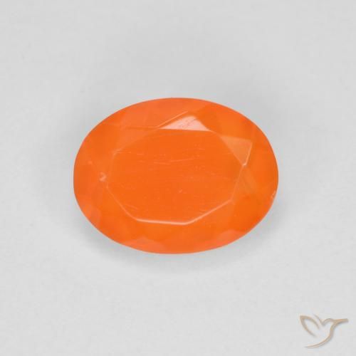 0.70ct Natürlicher rötlich-orange Feueropal, Oval, Transparent