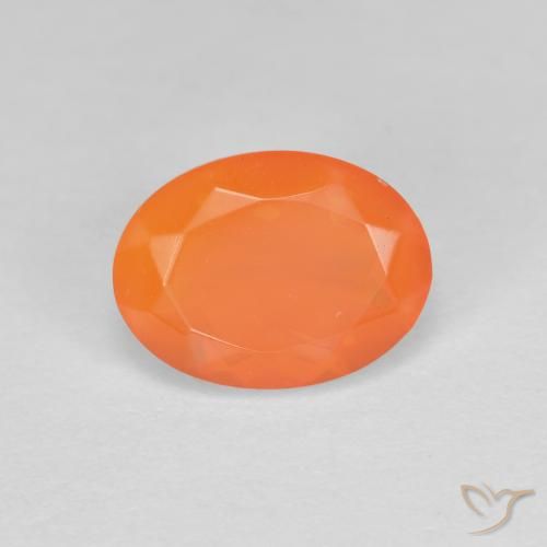 0.85ct Natürlicher Mittelorange Feueropal, Oval, Transparent