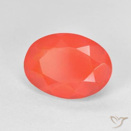 9,17 ctw natürlicher Mittelrot Feueropal, Oval, Transparent