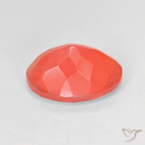 9,17 ctw natürlicher Mittelrot Feueropal, Oval, Transparent