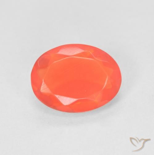 0.79ct Natürlicher Intensives Rot-Orange Feueropal, Oval, Transparent