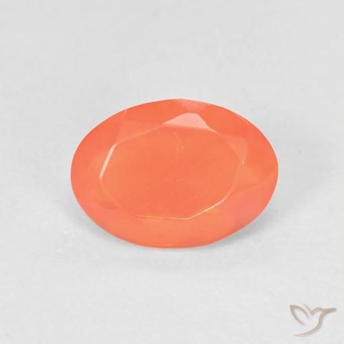 0.55ct Natürlicher hellorange Feueropal, Oval, Transparent