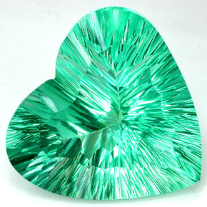 93,66 ctw natürlicher grüner Fluorit, Herzform, IF