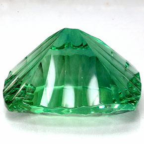 93,56 ctw natürlicher grüner Fluorit, Kissenschliff, IF